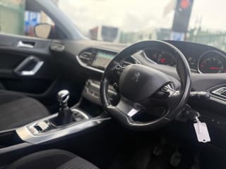 RED 2015 PEUGEOT 308 ACTIVE SW HDI BLUE S/S - Mobile Upload
