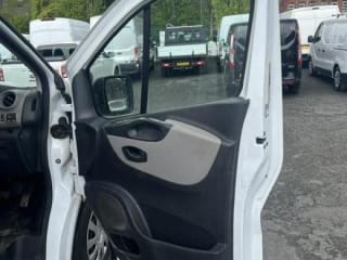 WHITE 2016 RENAULT TRAFIC SL27 BUSINESS ENERGYDCI - Photo 16
