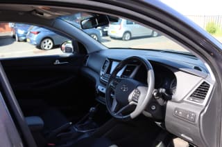 GREY 2017 HYUNDAI TUCSON SE NAV B-DR 2WD CRDI SA - Photo 15