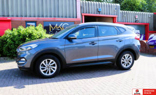 GREY 2017 HYUNDAI TUCSON SE NAV B-DR 2WD CRDI SA - Photo 2