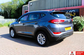 GREY 2017 HYUNDAI TUCSON SE NAV B-DR 2WD CRDI SA - Photo 5