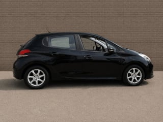 BLACK 2016 PEUGEOT 208 ACTIVE - Photo 4