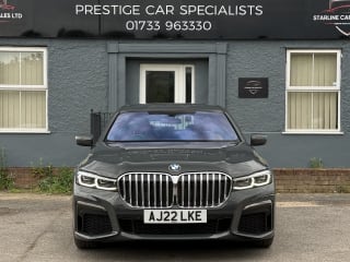 GREY 2022 BMW 730D M SPORT MHEV AUTO - Photo 2