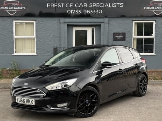BLACK 2016 FORD FOCUS TITANIUM X TDCI - Photo 3