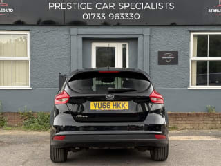 BLACK 2016 FORD FOCUS TITANIUM X TDCI - Photo 5
