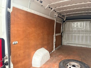 WHITE 2021 PEUGEOT BOXER 435 PRO L4H2 BLUEHDI - Photo 11