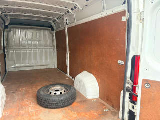 WHITE 2021 PEUGEOT BOXER 435 PRO L4H2 BLUEHDI - Photo 12