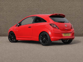 RED 2013 VAUXHALL CORSA LIMITED EDITION - Photo 7