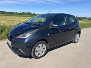 BLUE 2017 TOYOTA AYGO X-PLAY VVT-I - Mobile Upload