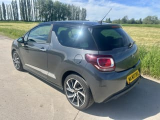 GREY 2015 DS DS3 DSTYLE NAV BLUEHDI S/S - Mobile Upload