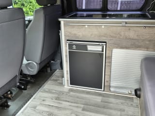 GREY 2015 PEUGEOT EXPERT TEPEE COMFORT L1 HDI - Imaging+