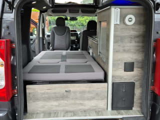 GREY 2015 PEUGEOT EXPERT TEPEE COMFORT L1 HDI - Imaging+