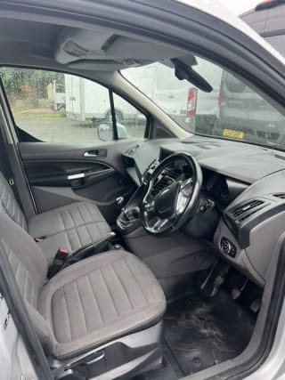 SILVER 2018 FORD TRANSIT CONNECT 200 LTD TDCI - Photo 15