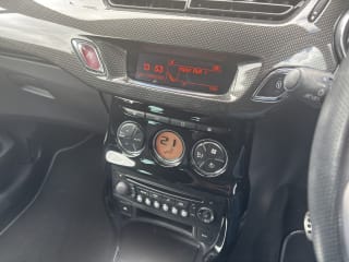 RED 2014 CITROEN DS3 AIRDREAM DSPORT PLUS E-HDI - Photo 20
