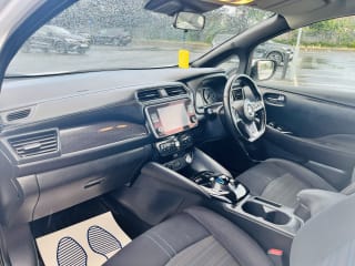 WHITE 2020 NISSAN LEAF ACENTA - Photo 11