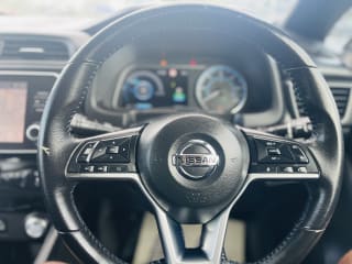 WHITE 2020 NISSAN LEAF ACENTA - Photo 16
