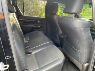 BLACK 2020 TOYOTA HILUX INVINCIB X D-4D4WD DCB A - Photo 12