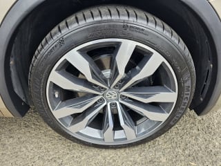 BEIGE 2017 VOLKSWAGEN TIGUAN R LINE 2.0TSI B - Photo 9