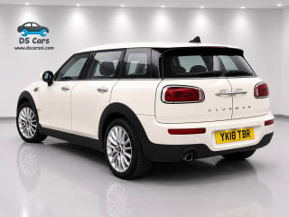 WHITE 2018 MINI CLUBMAN ONE - Photo 3