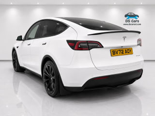 WHITE 2022 TESLA MODEL Y LONG RANGE AWD - Photo 5
