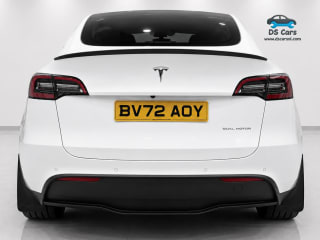 WHITE 2022 TESLA MODEL Y LONG RANGE AWD - Photo 6