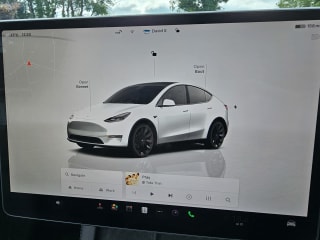 WHITE 2022 TESLA MODEL Y LONG RANGE AWD - Photo 18