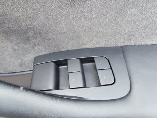WHITE 2022 TESLA MODEL Y LONG RANGE AWD - Photo 29