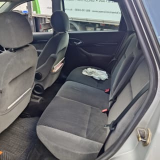 GREY 2005 FORD FOCUS GHIA - Photo 2