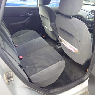 GREY 2005 FORD FOCUS GHIA - Photo 6