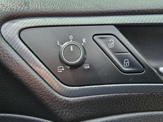 BLUE 2019 VOLKSWAGEN GOLF R-LINE TSI EVO S-A - Photo 40