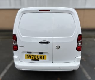 WHITE 2020 VAUXHALL COMBO 2300 SPORTIVE S/S - Photo 5