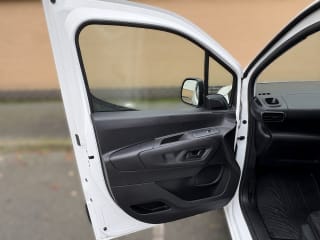 WHITE 2020 VAUXHALL COMBO 2300 SPORTIVE S/S - Photo 14