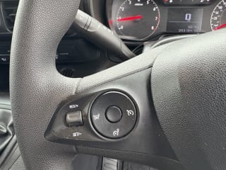 WHITE 2020 VAUXHALL COMBO 2300 SPORTIVE S/S - Photo 24