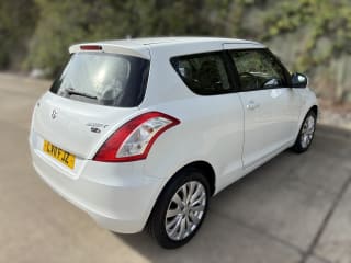 WHITE 2011 SUZUKI SWIFT SZ3 - Photo 4