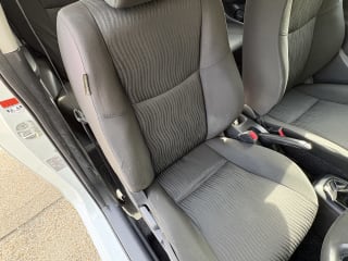 WHITE 2011 SUZUKI SWIFT SZ3 - Photo 13