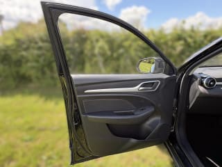 BLACK 2020 MG ZS EXCLUSIVE VTI-TECH - Photo 13