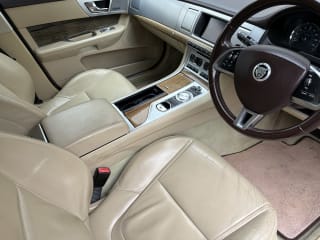 RED 2012 JAGUAR XF PREMIUM LUXURY V6 D AUTO - Photo 11