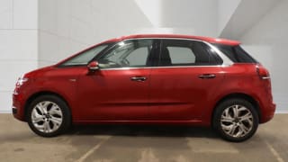 RED 2016 CITROEN C4 PICASSO EXCL + BLUEHDI AUTO - Photo 7
