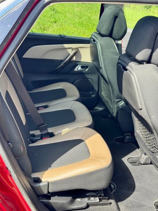 RED 2016 CITROEN C4 PICASSO EXCL + BLUEHDI AUTO - Photo 3