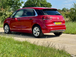 RED 2016 CITROEN C4 PICASSO EXCL + BLUEHDI AUTO - Photo 9