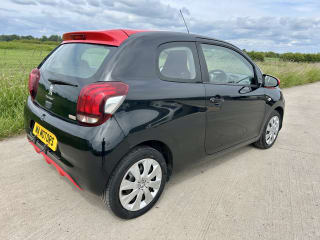 BLACK 2016 PEUGEOT 108 ACTIVE - Photo 4