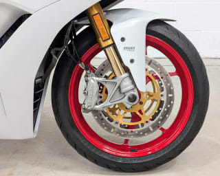 WHITE 2019 DUCATI SUPERSPORT S - Photo 6