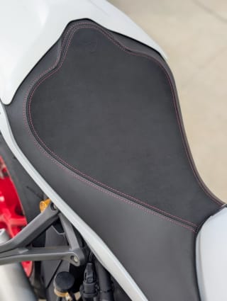 WHITE 2019 DUCATI SUPERSPORT S - Photo 16