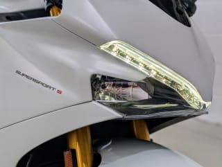 WHITE 2019 DUCATI SUPERSPORT S - Photo 27