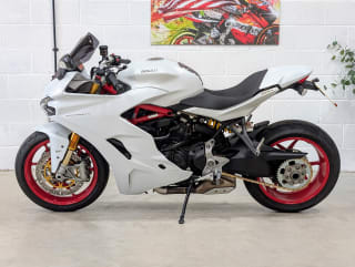 WHITE 2019 DUCATI SUPERSPORT S - Photo 28