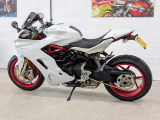 WHITE 2019 DUCATI SUPERSPORT S - Photo 32