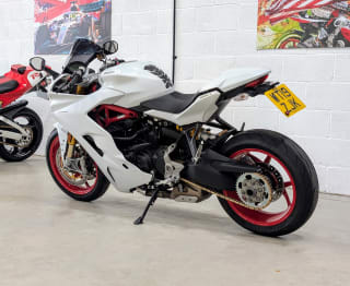 WHITE 2019 DUCATI SUPERSPORT S - Photo 33