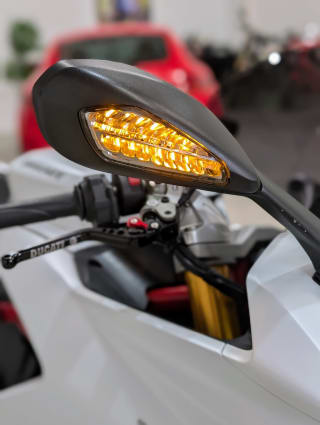 WHITE 2019 DUCATI SUPERSPORT S - Photo 44
