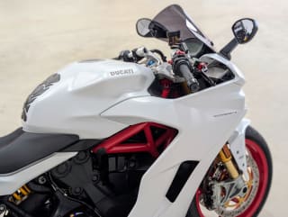 WHITE 2019 DUCATI SUPERSPORT S - Photo 48