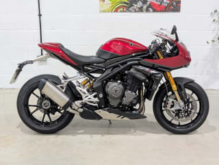 RED 2022 TRIUMPH SPEED TRIPLE 1200 RR - Photo 1